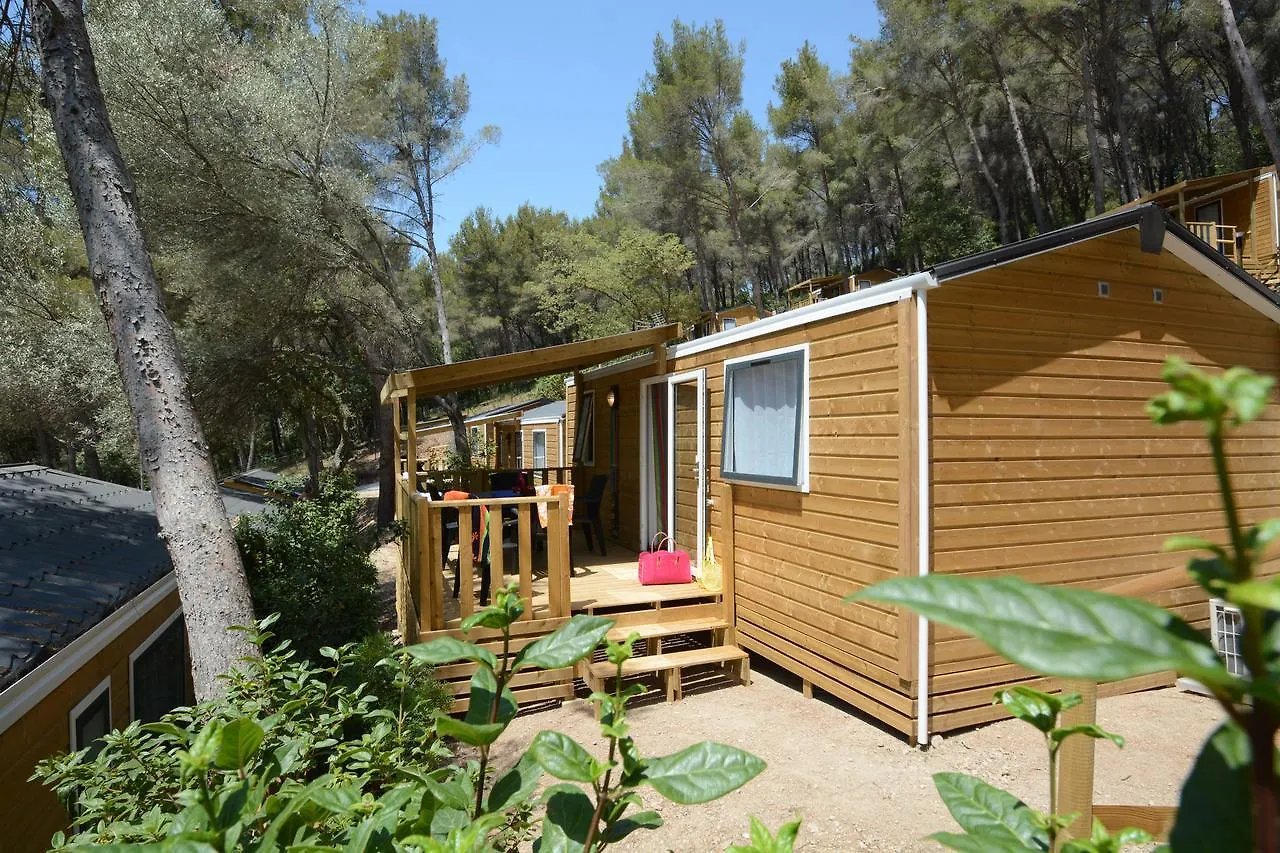 Camping Les Playes Six-Fours-les-Plages Campsite